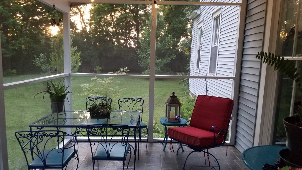 Screened-in porch after picture