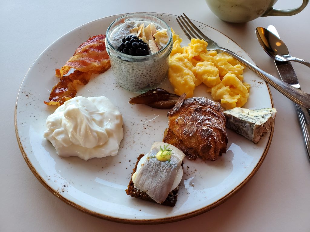 breakfast foods on a plate