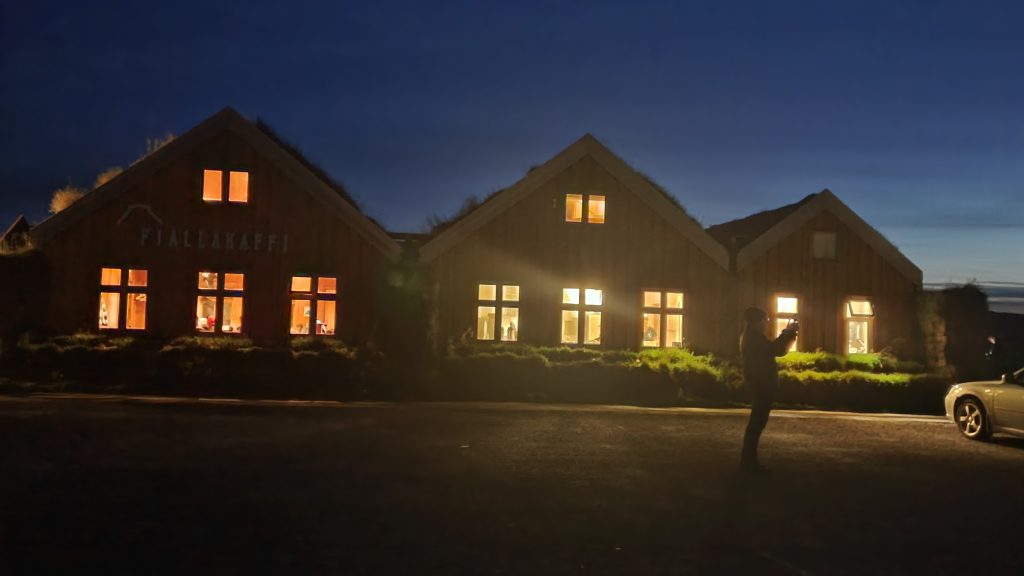 the restaurant at night